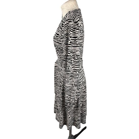 Zebra Print Wrap Dress Womens SZ S Long Sleeve Stretchy Belted Boho Animal Soft - Picture 5 of 15